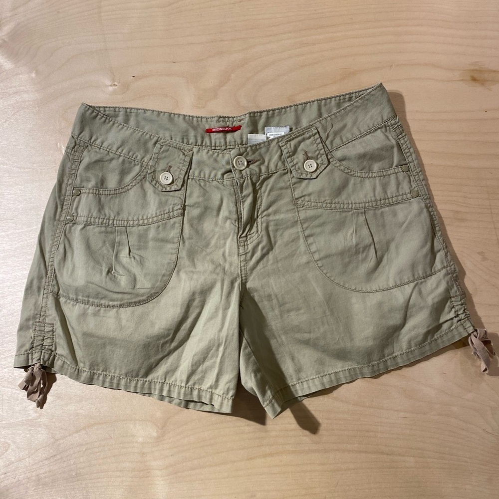 Union Bay Women's Tan Casual Shorts 13 (MY)